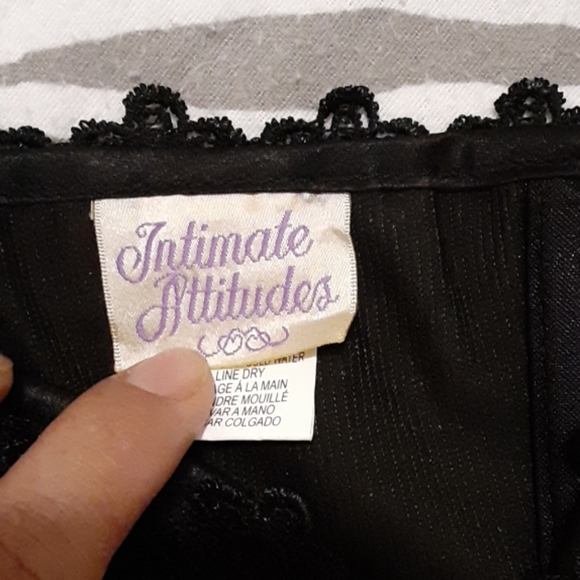 Intimate attitude corset - Picture 5 of 6